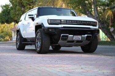 2025 Hummer EV SUV Review: Everything You Need to Know About This All-Electric Beast